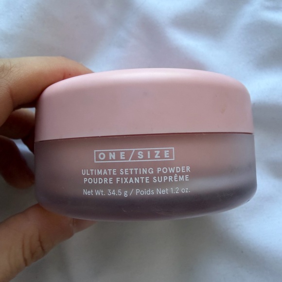 ONE/SIZE Pink Setting Powder Container - Picture 2 of 2